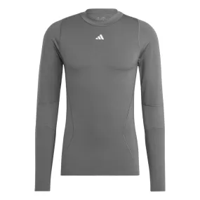 adidas Men's Techfit Cold.RDY Long Sleeve Soccer T-Shirt (Tall)