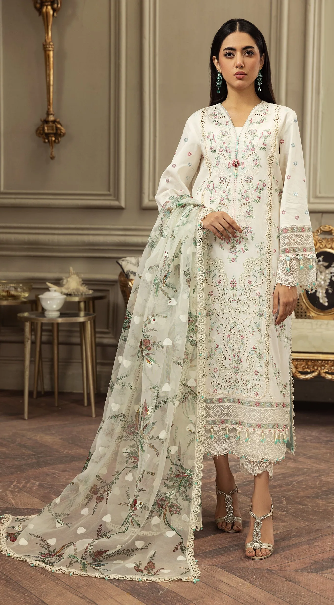 Anaya by Kiran Chaudhry Luxury Lawn Eid Collection – AMAYA