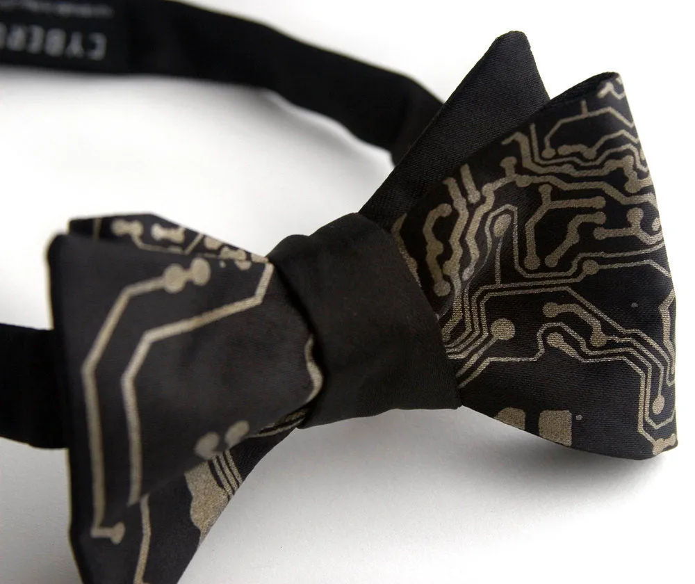 Circuit Board Bow Tie, Short Circuit printed bowtie