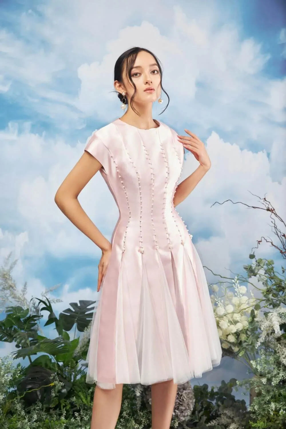 Dragg A-line Cap Sleeved Mesh Taffeta Knee-length Dress