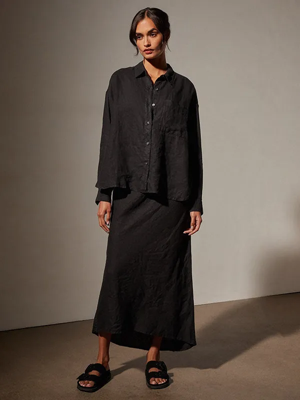 Garmet Dyed Linen Shirt in Black