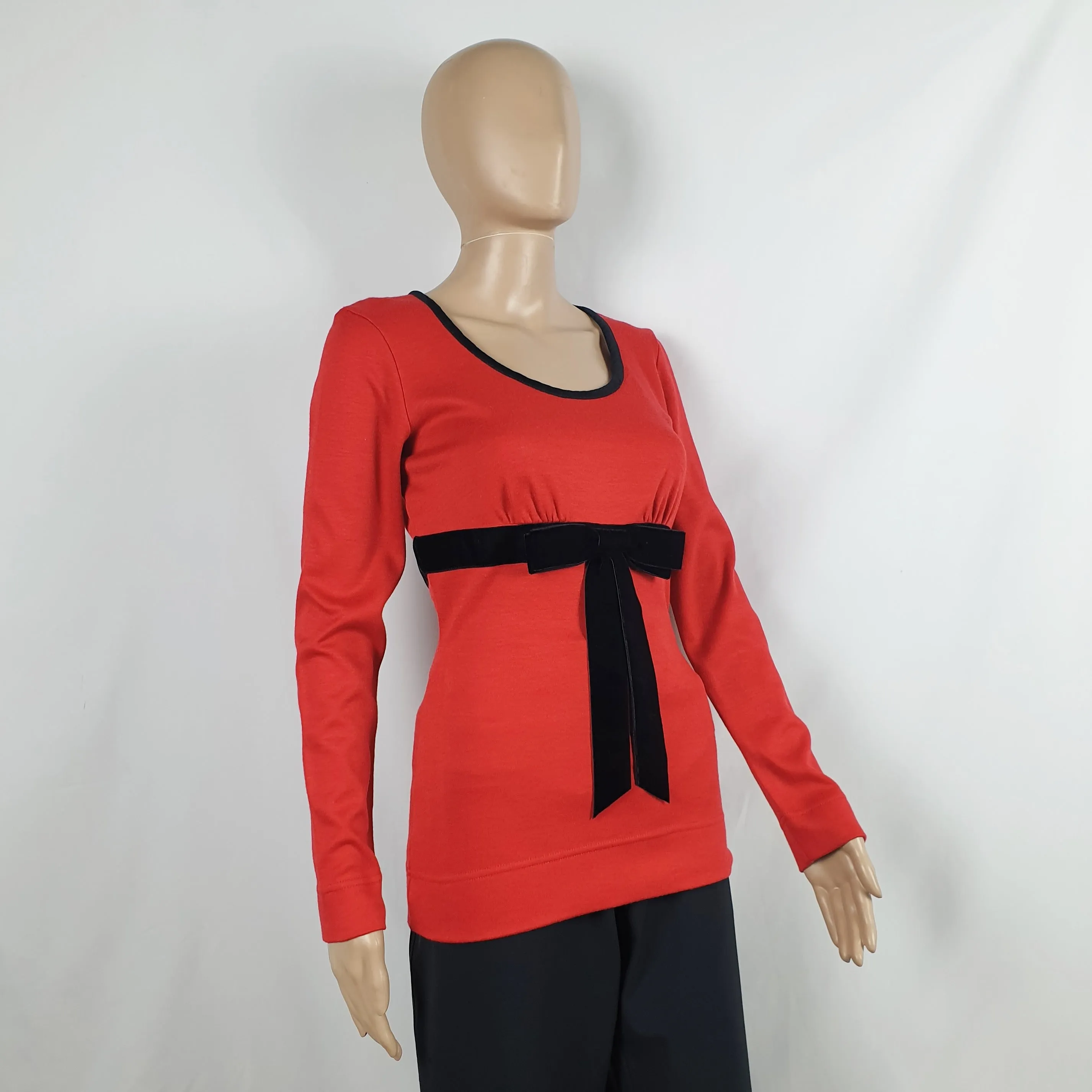 Maglia Moschino Cheap and chic rossa con fiocco