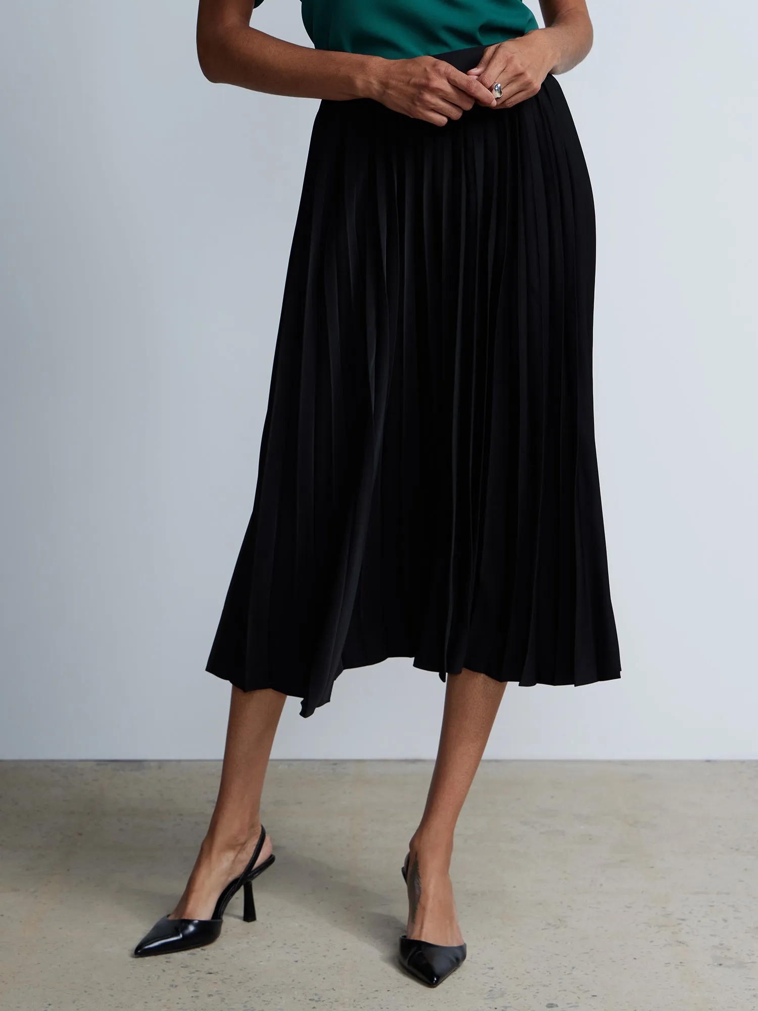 Pleated High Rise Midi Skirt