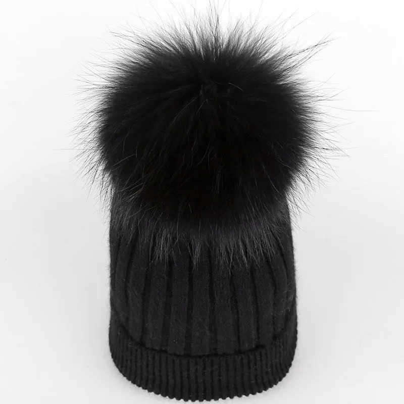 POM KNIT BEANIE